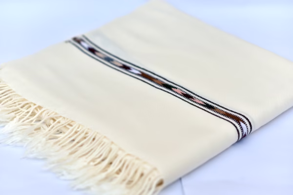 Australian wool sayadar khaddi Shawl - Image 3